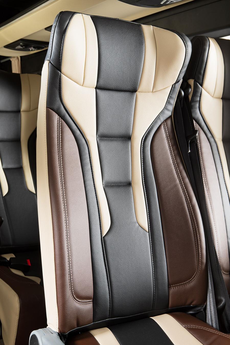 Интерьер Mercedes-Benz Sprinter Tourist 516 CDI 2019 года  (RU) (фото 6 из 14)